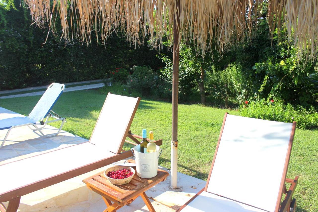 Villa Alkyon - Dreamy 3Br, Pool & Bbq Next To Varnavas Beach Grammatiko Extérieur photo