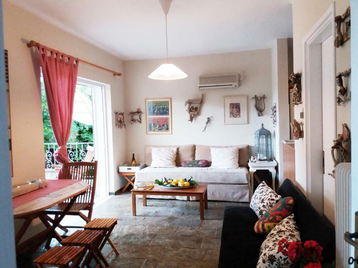Villa Alkyon - Dreamy 3Br, Pool & Bbq Next To Varnavas Beach Grammatiko Extérieur photo