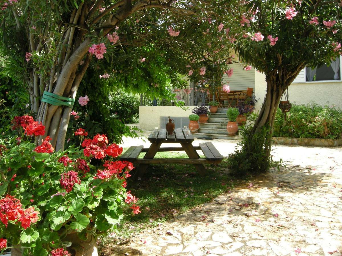 Villa Alkyon - Dreamy 3Br, Pool & Bbq Next To Varnavas Beach Grammatiko Extérieur photo